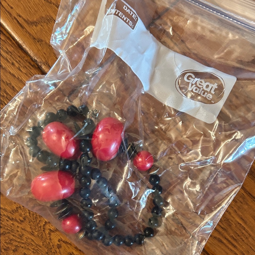 Assorted Jewelry Collection - Picture 12 of 16